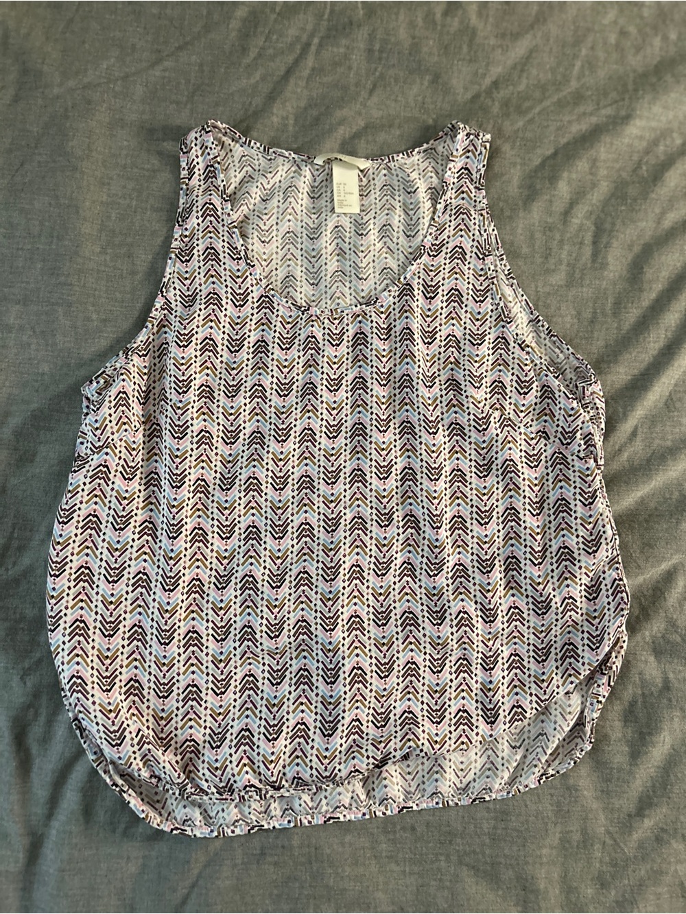 H&M Multicolor Chevron Print Sleeveless Tank Top - White Base